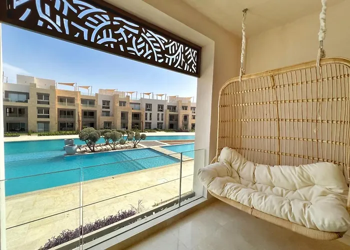Boho Mint 1 Bdr Mangroovy Pool & Sea View
